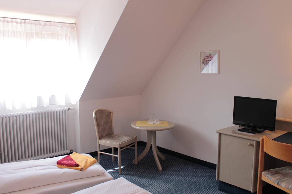 Hotel Hirschengarten 2*